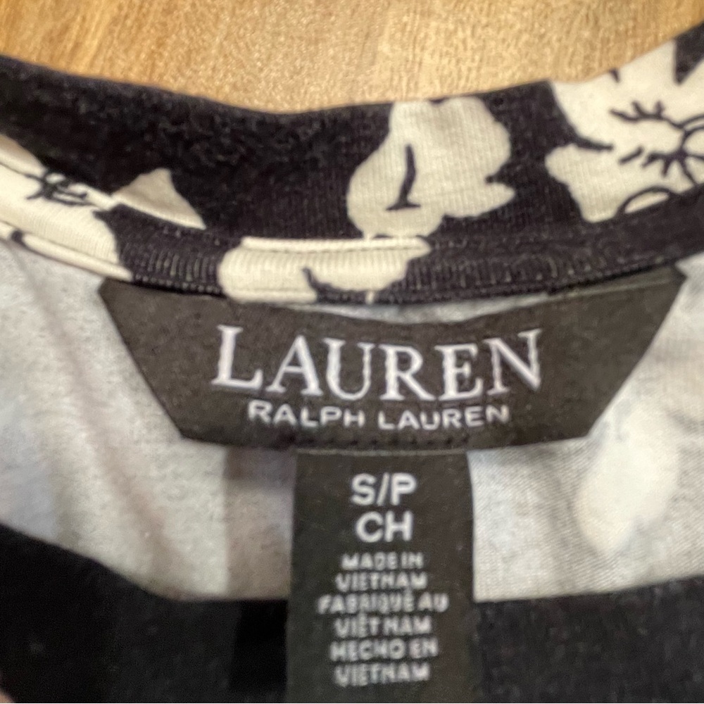 Lauren Ralph Lauren Black & White Floral Twist-Front Midi Dress (Size S) - Picture 7 of 8